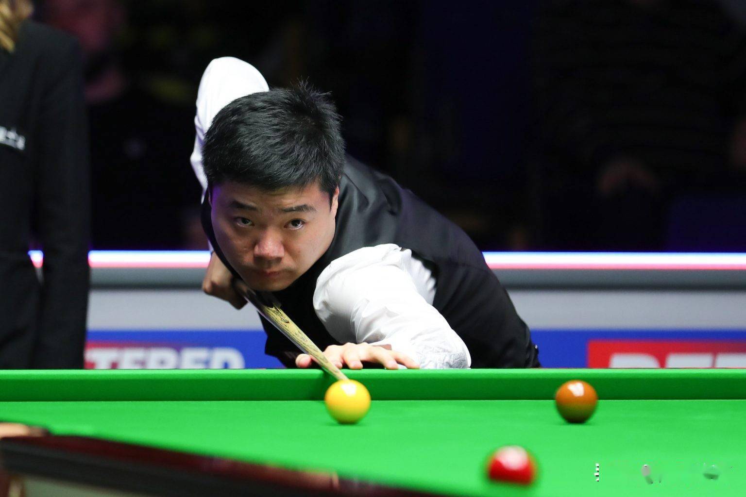 而广厦全队 而广厦全队