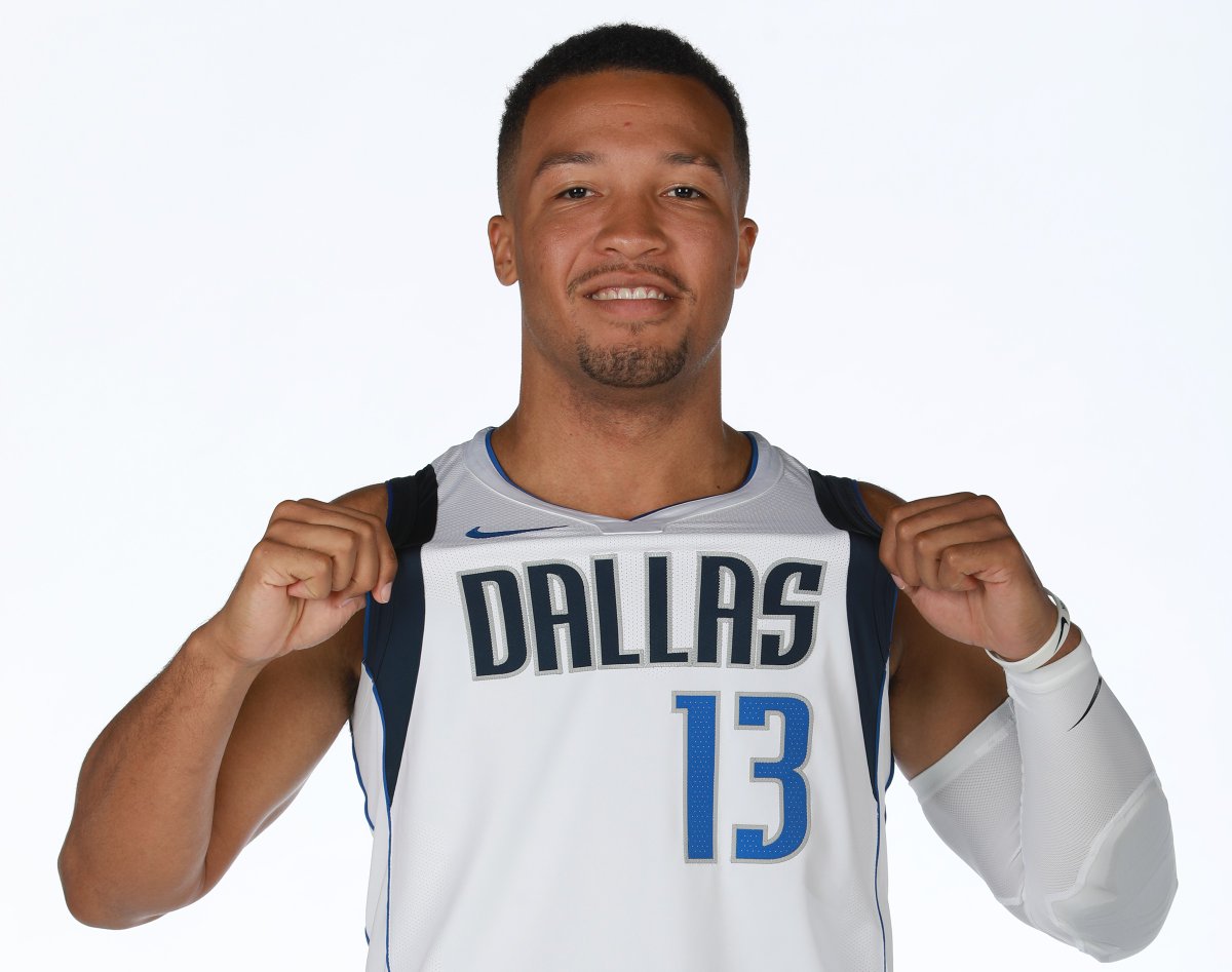 避免防线被 避免防线被