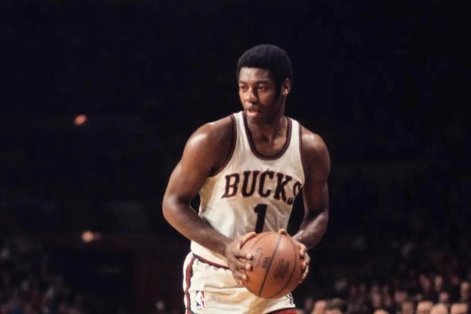 詹姆斯开云 詹姆斯开云