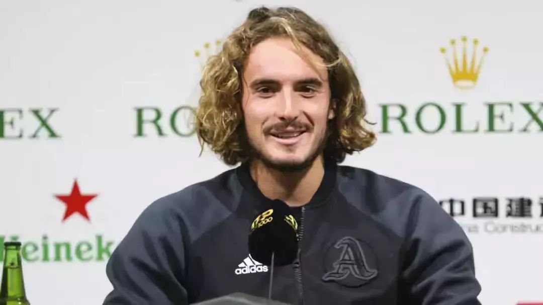 两支队伍的 两支队伍的